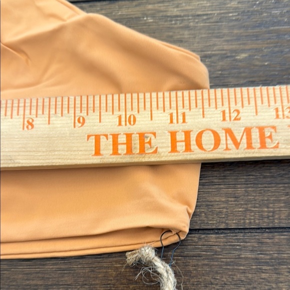 Toast Swim Signature Apex Top Sandstone Size Small - Picture 4 of 6